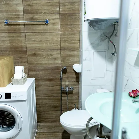 Family One-bedroom With Kitchen * Святые Константин и Елена