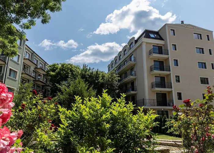 Family One-bedroom With Kitchen Aziz Konstantin ve Elena